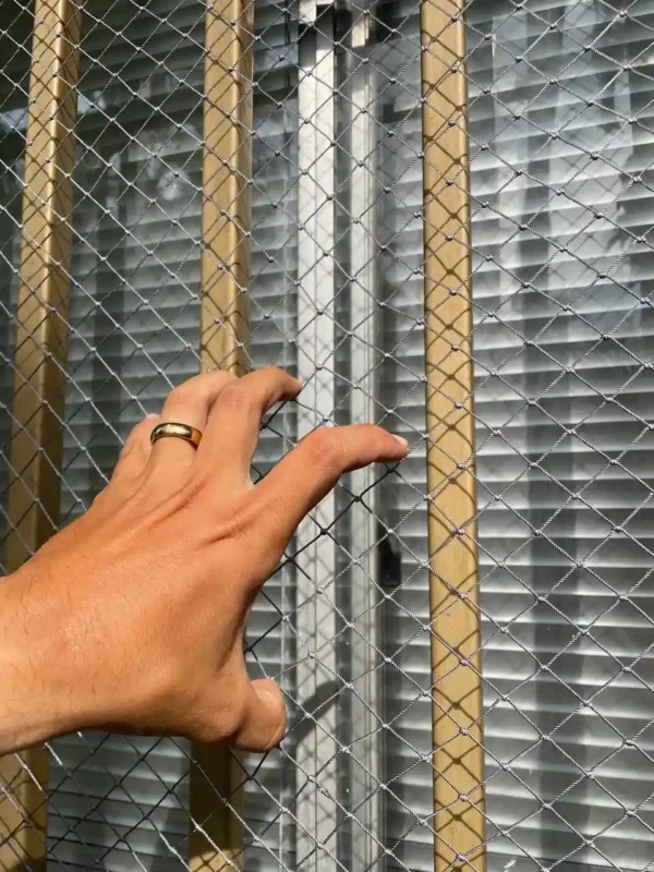 Malla-antimordida-1 Mallas de Seguridad Antimordida